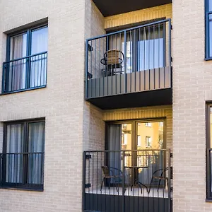 Piedmont House Apartment