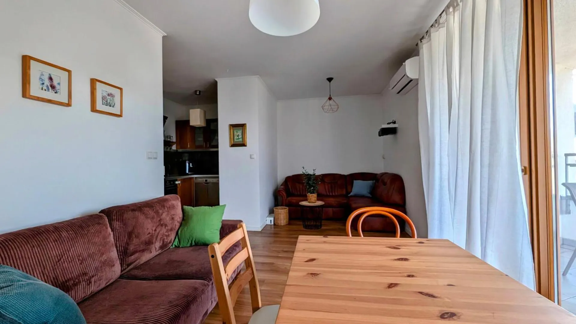 Dworska 1B By Homeprime Krakow Polonya